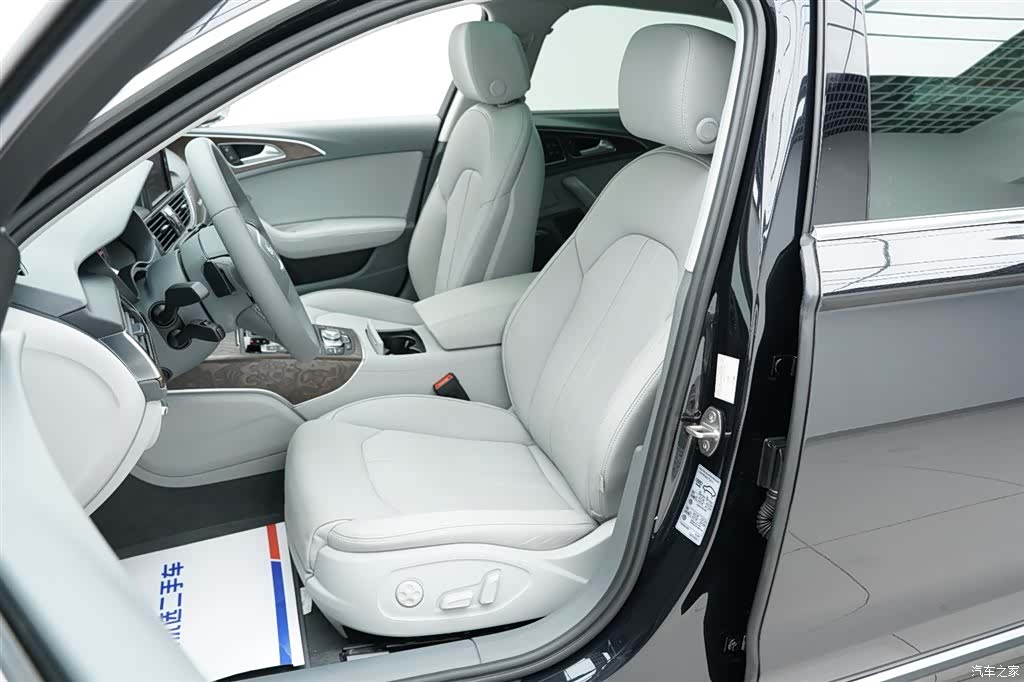 Audi A6L, 2014 6