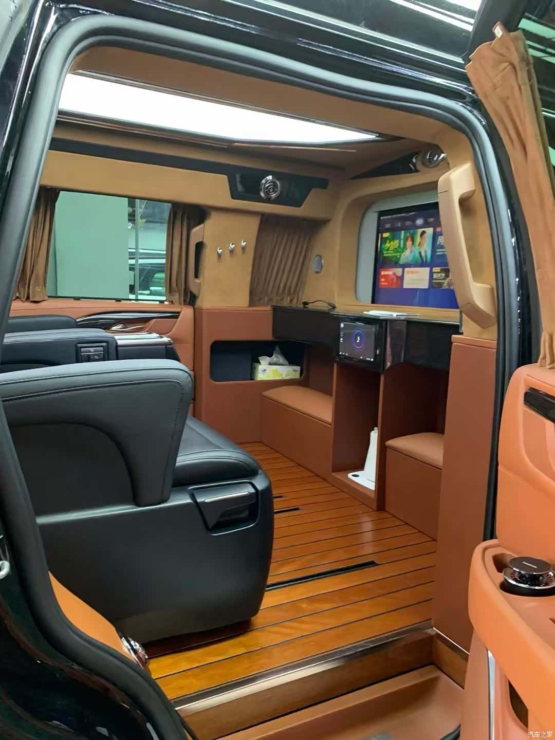 Cadillac Escalade, 2020 36