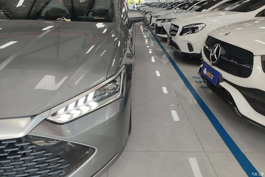 BYD Qin, 2023 все фото