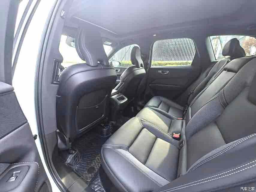 Volvo XC60, 2024 14