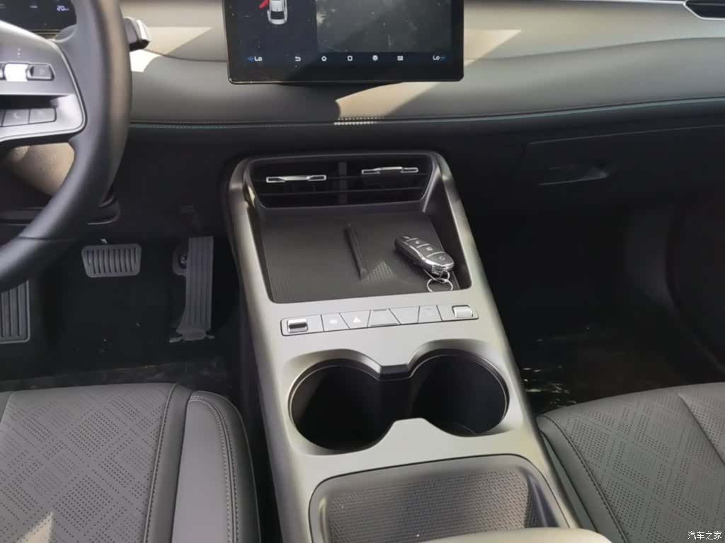 BYD Qin, 2026 14