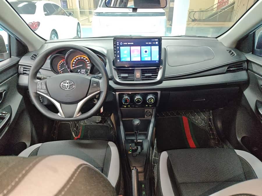 Toyota YARiS L 2022, фото 10