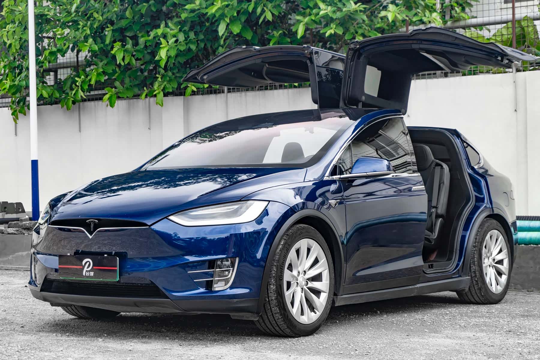Tesla Model X, 2018 1