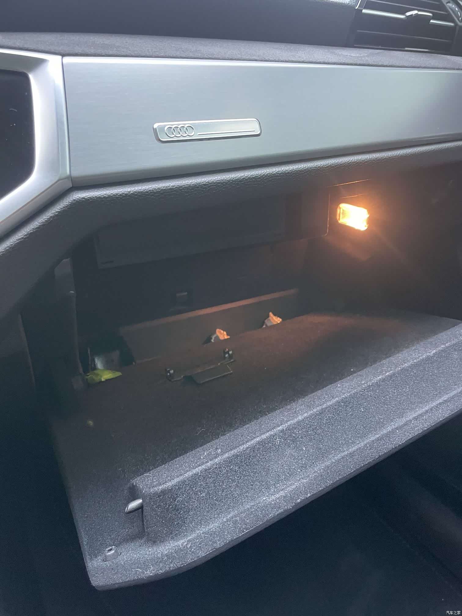 Audi Q3, 2022 14