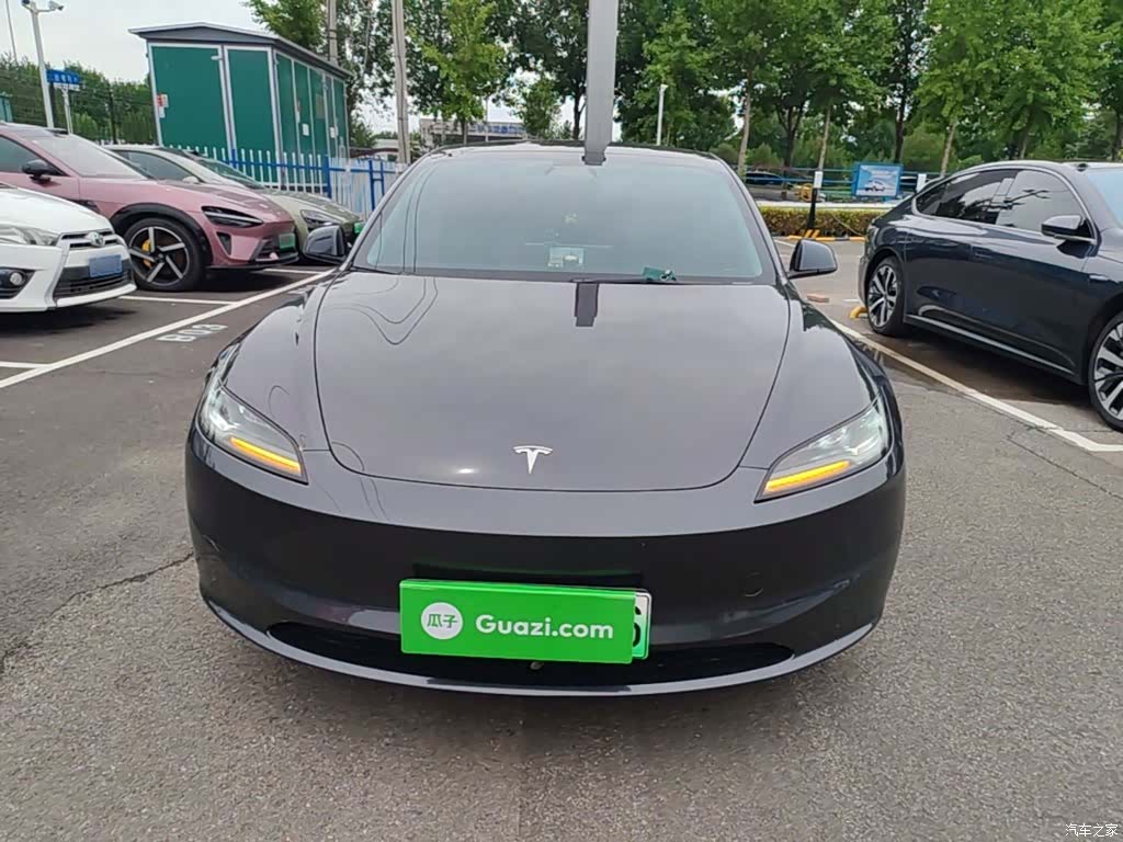 Tesla Model 3, 2024 3