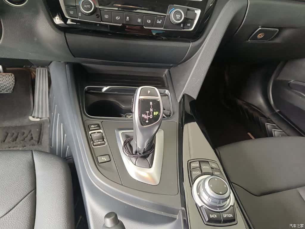 BMW 3 Series, 2018 14