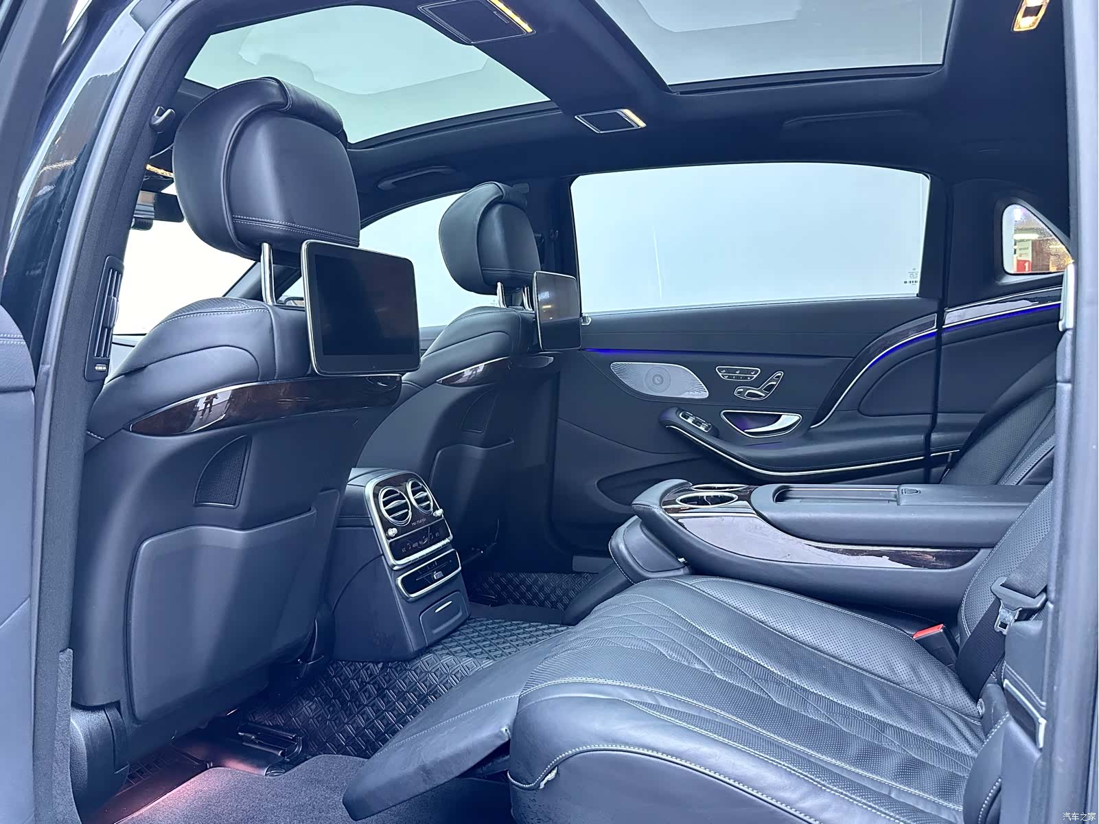 Maybach S-Class, 2018 6