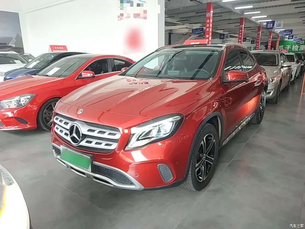 Mercedes-Benz GLA