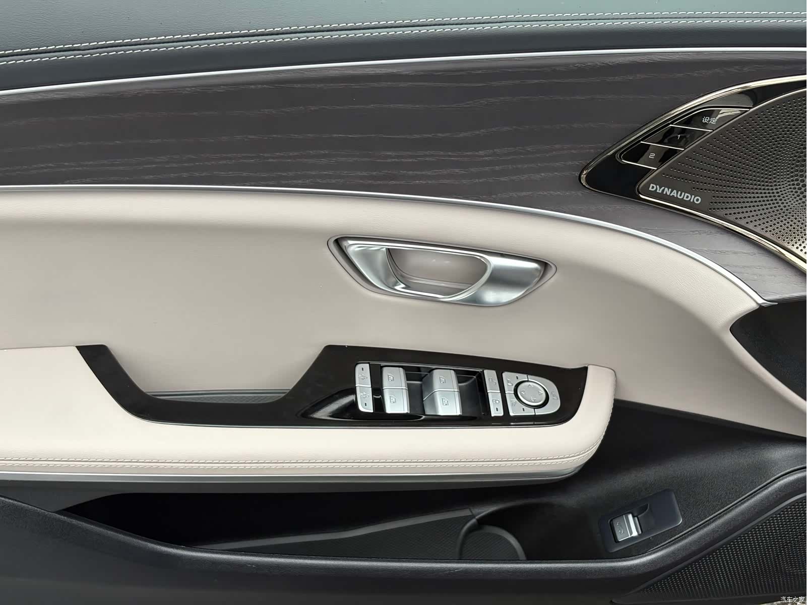 BYD Han, 2025 17