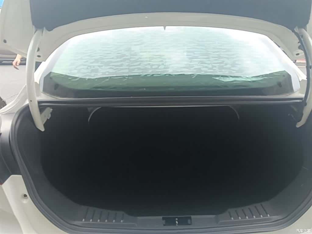 Ford Focus, 2016 19