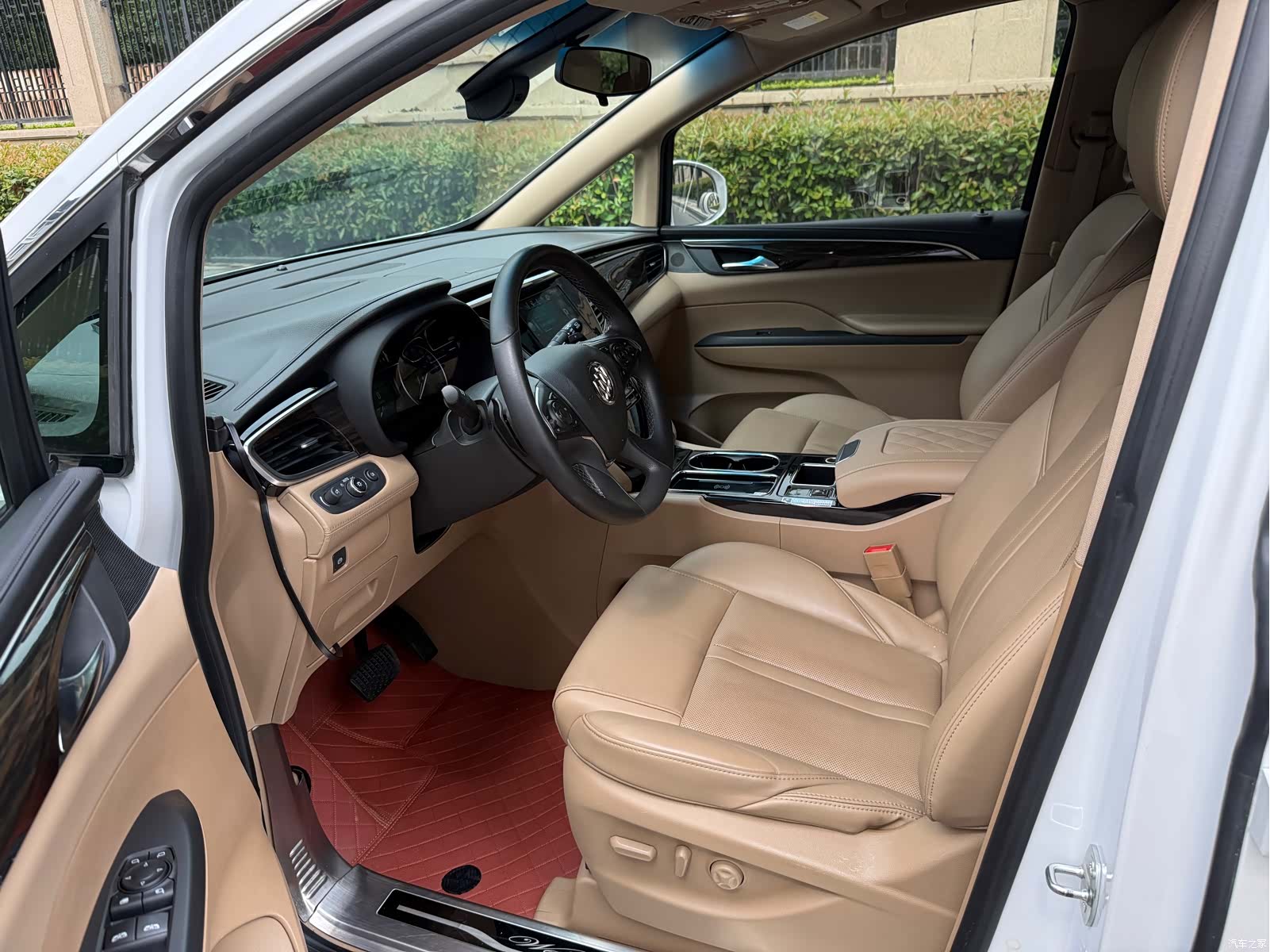 Buick GL8, 2020 8