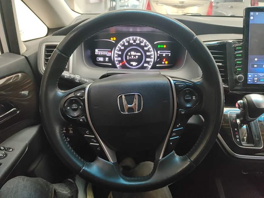 Honda Odyssey 2018, фото 11
