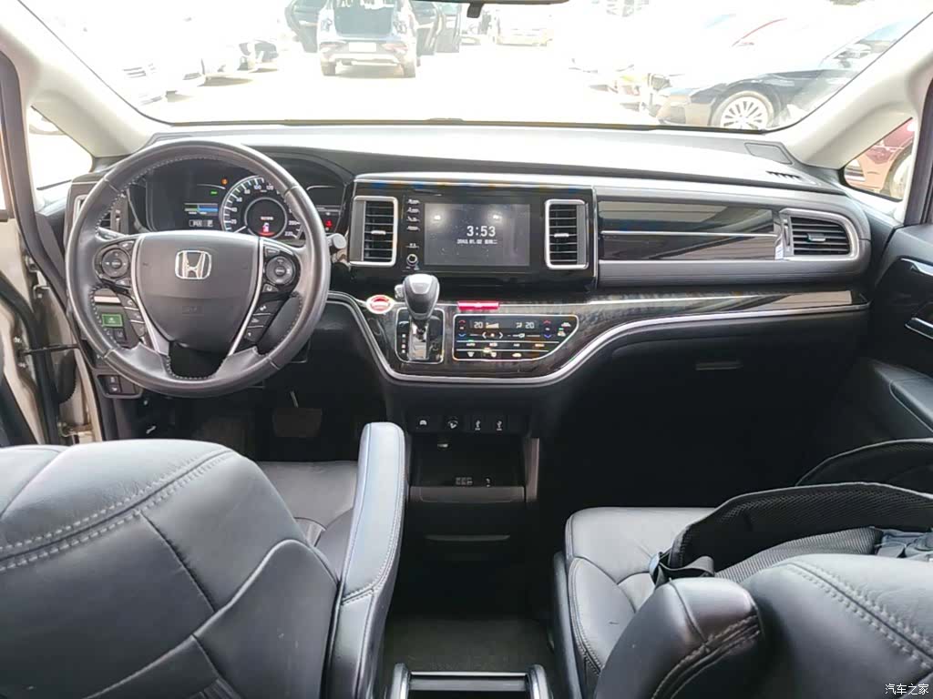 Honda Elysion, 2021 10