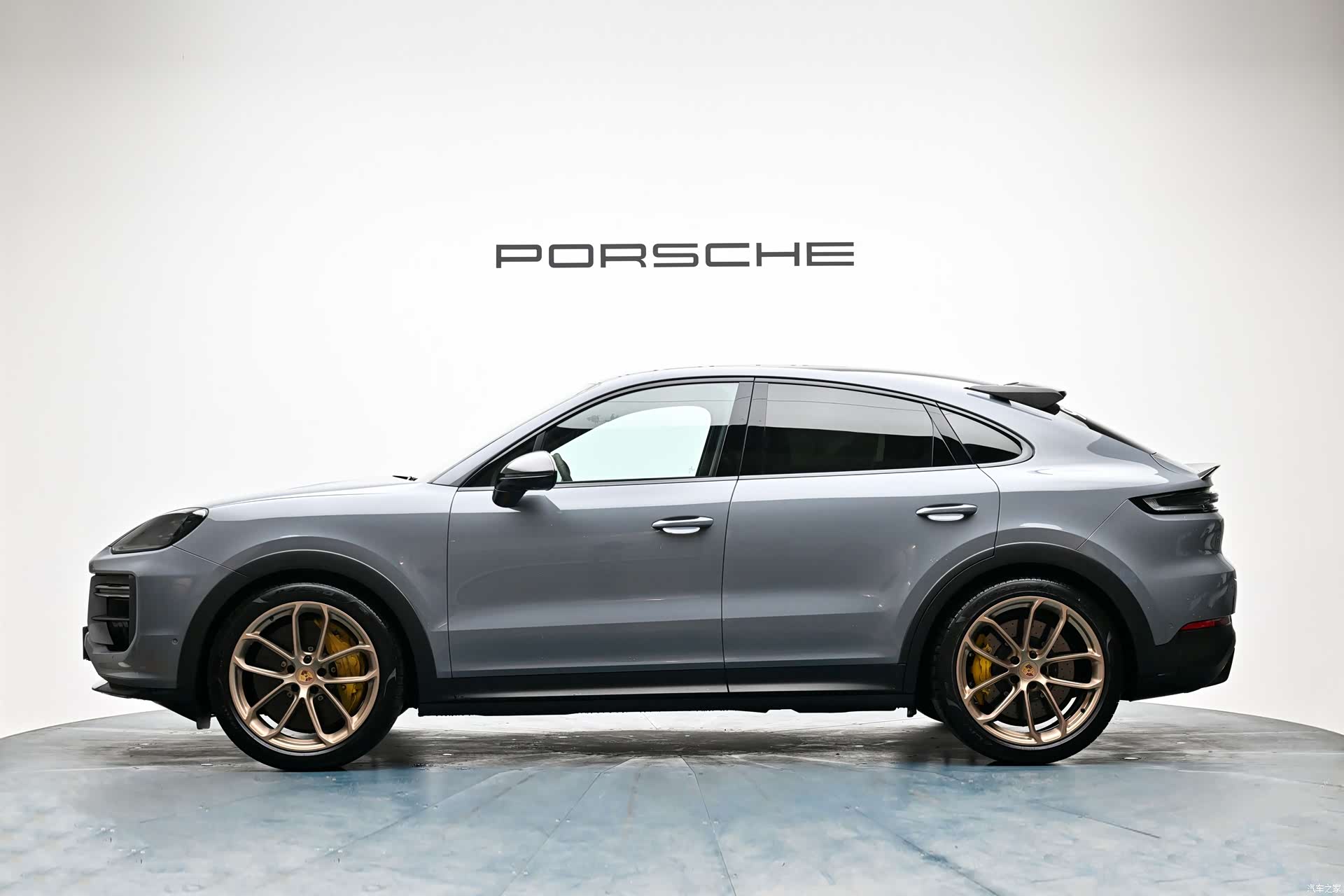 Porsche Cayenne, 2024 14