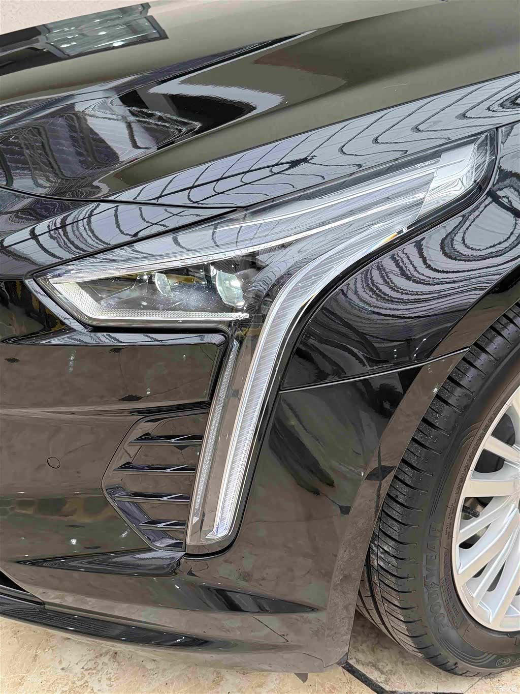 Cadillac CT6, 2023 4