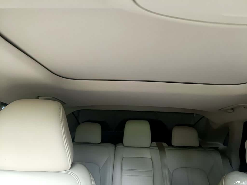 Lincoln MKZ, 2019 18