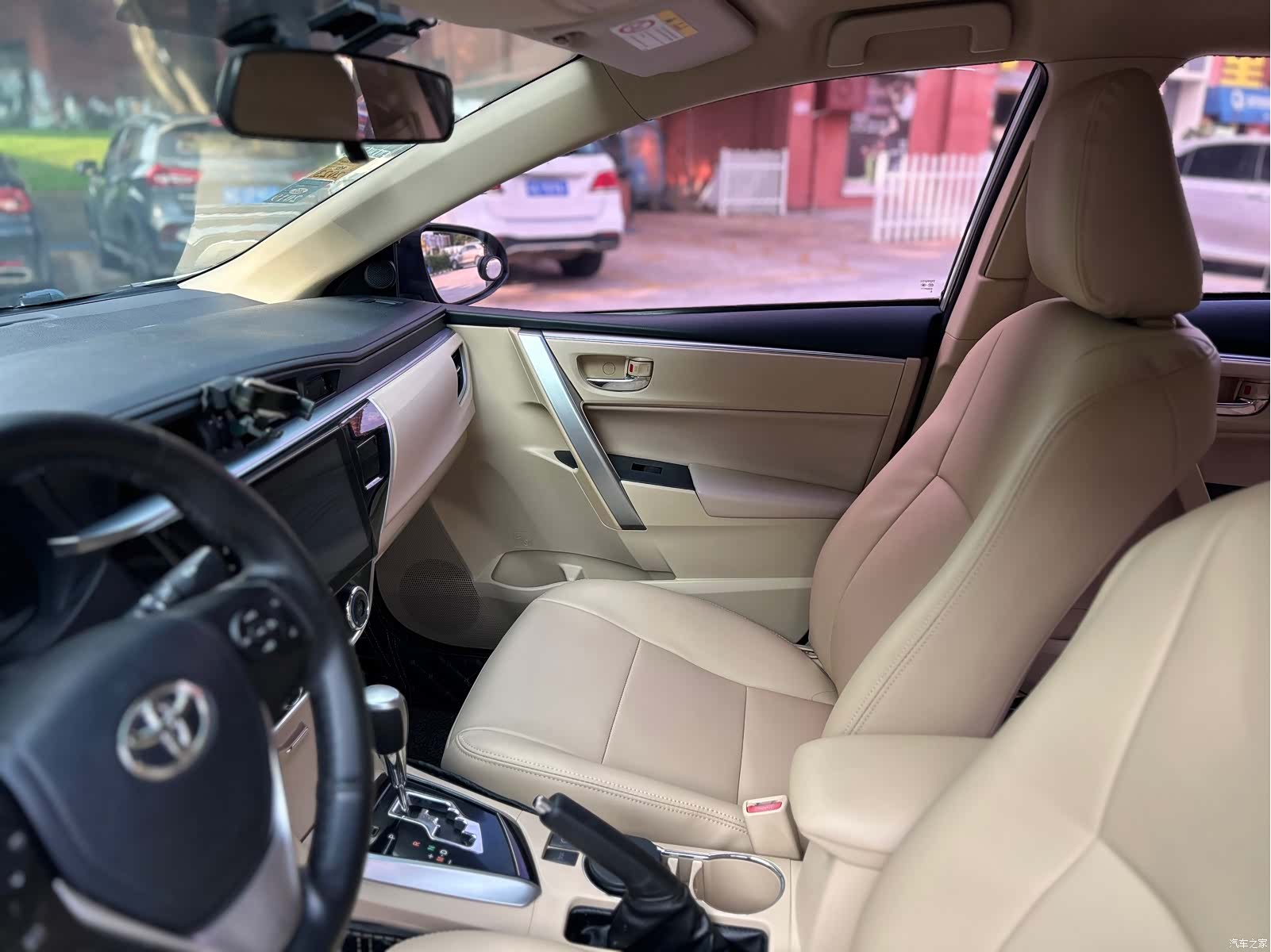 Toyota Corolla, 2017 12