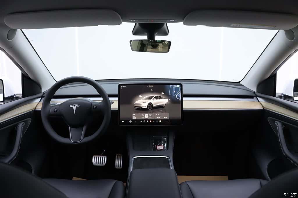 Tesla Model Y, 2022 18