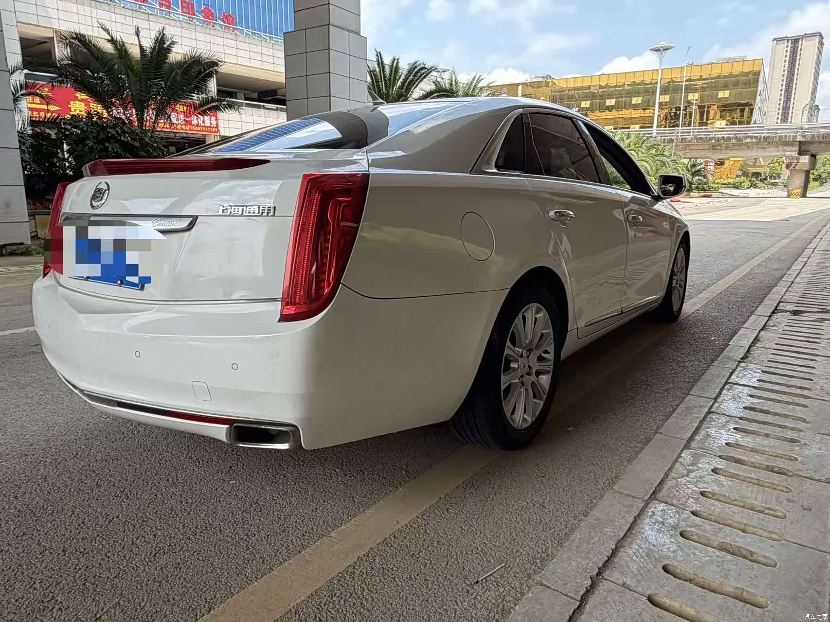 Cadillac XTS, 2015 8