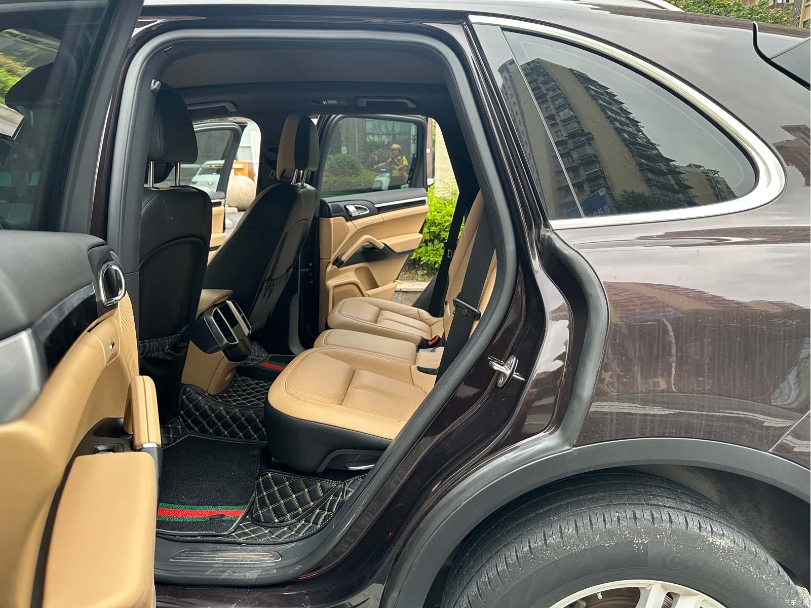 Porsche Cayenne, 2016 12