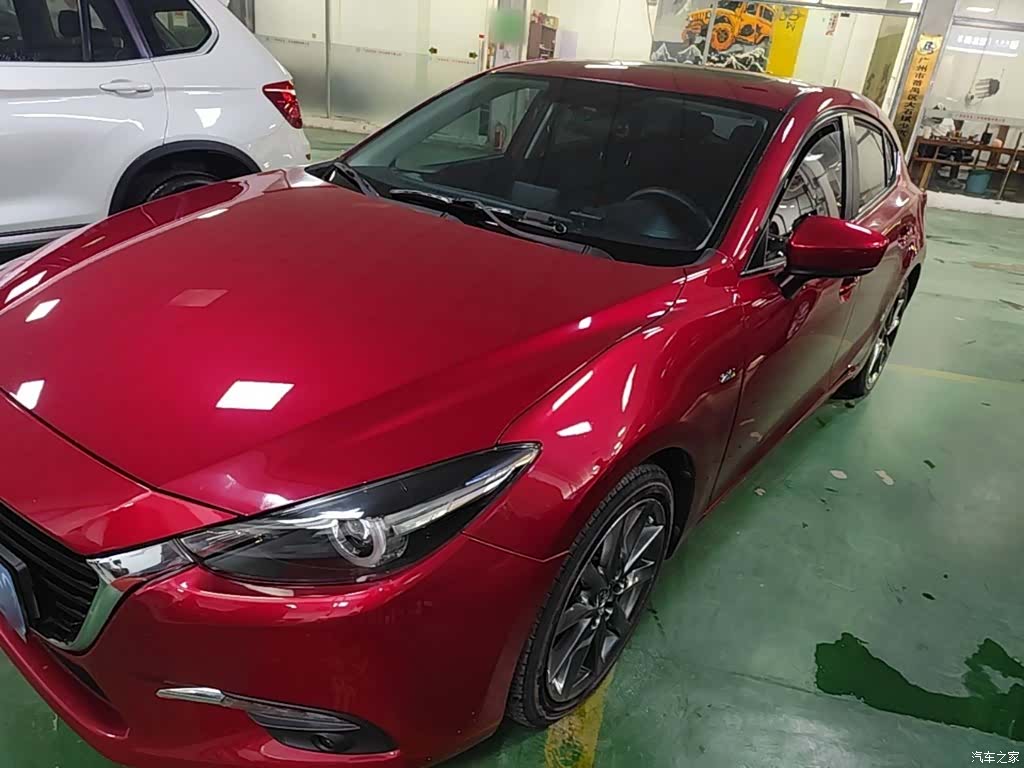 Mazda Mazda3, 2018 2