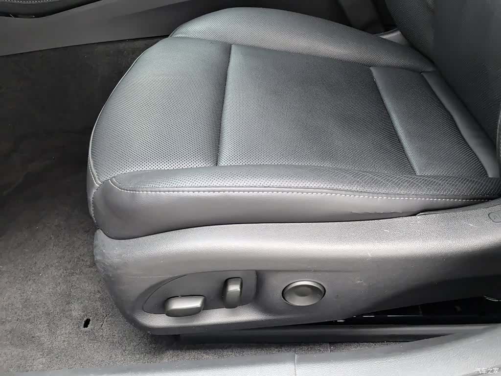 Cadillac CT5, 2023 20