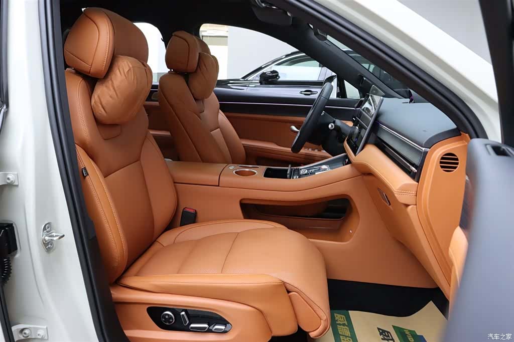 AITO M5, 2025 19