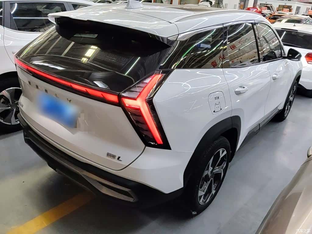 Geely Boyue, 2023 7