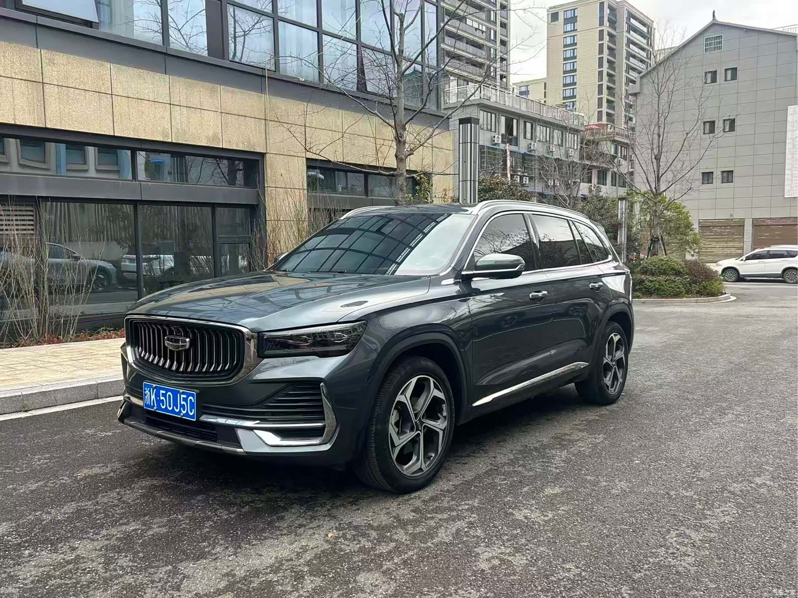 Geely Xingyue L, 2021 1