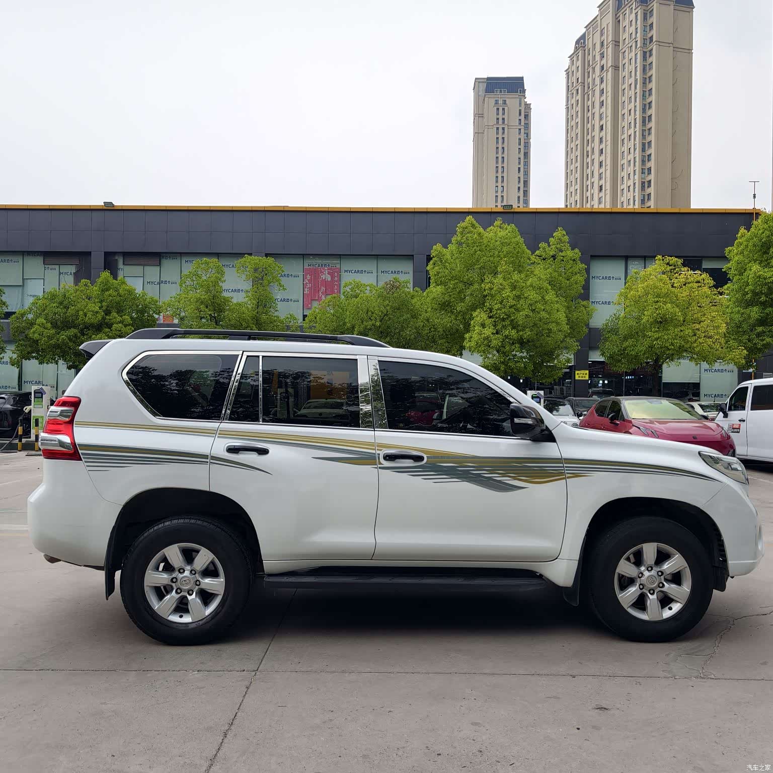 Toyota Prado, 2017 все фото
