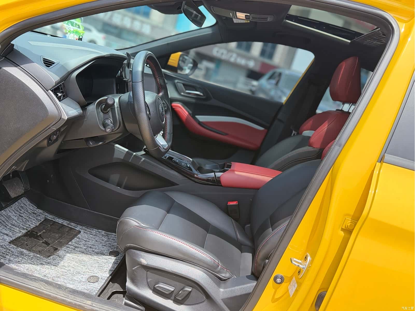 MG MG5, 2021 8