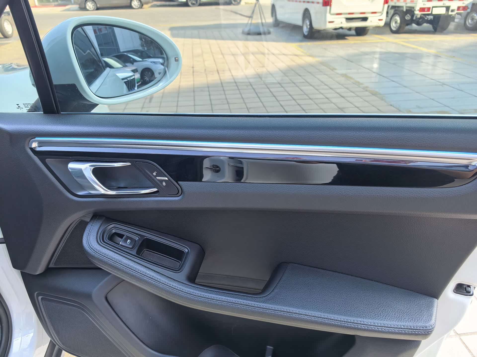 Porsche Macan, 2016 12