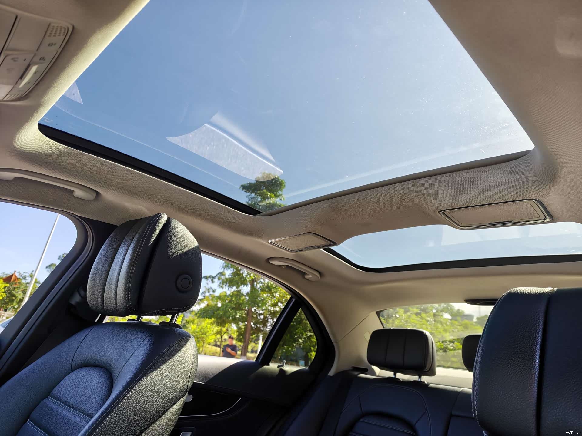 Mercedes-Benz C-Class, 2016 9