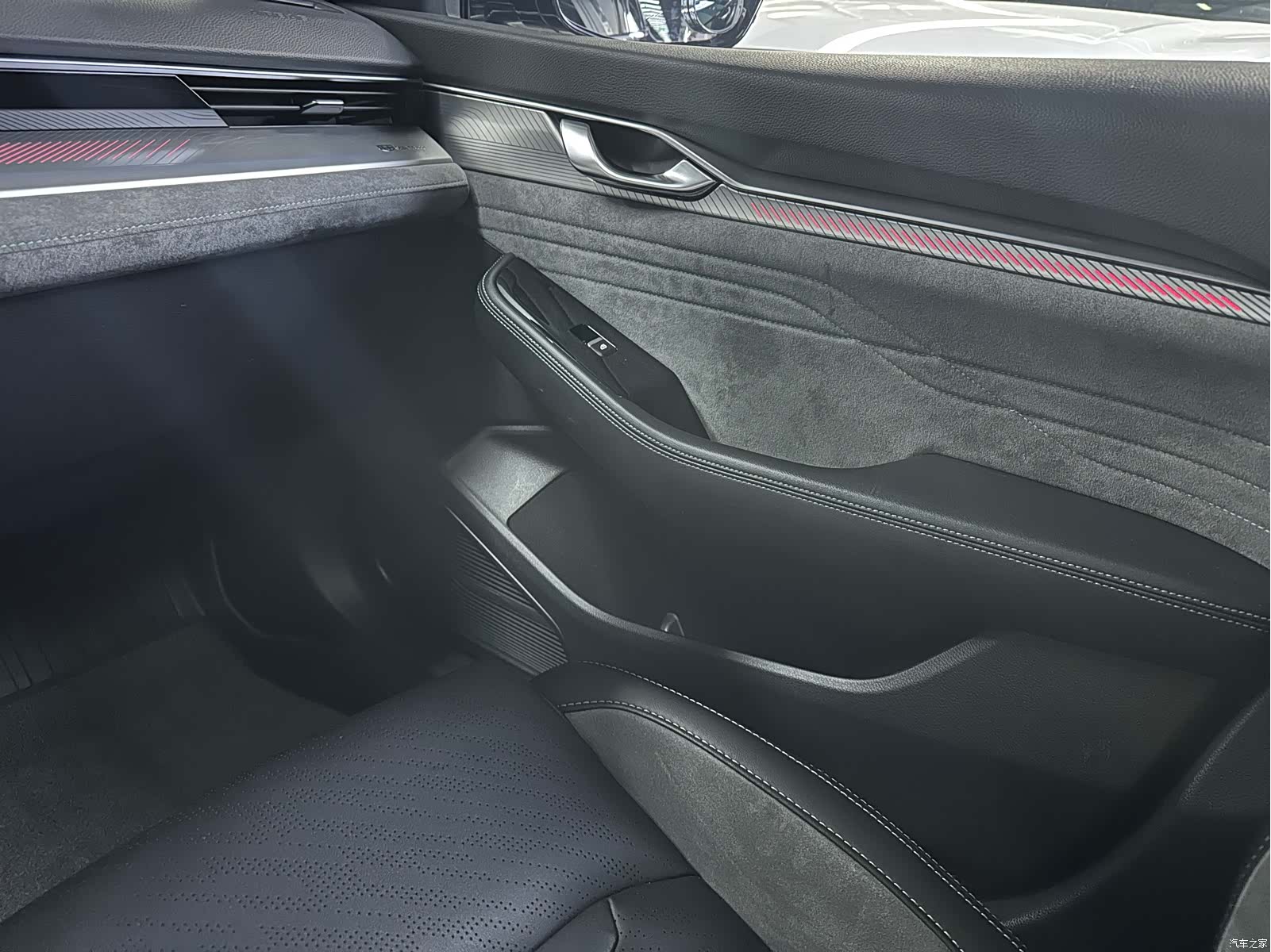 Geely Preface, 2023 13