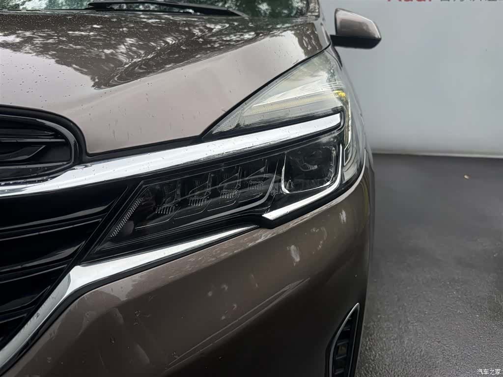 Buick GL8, 2021 18