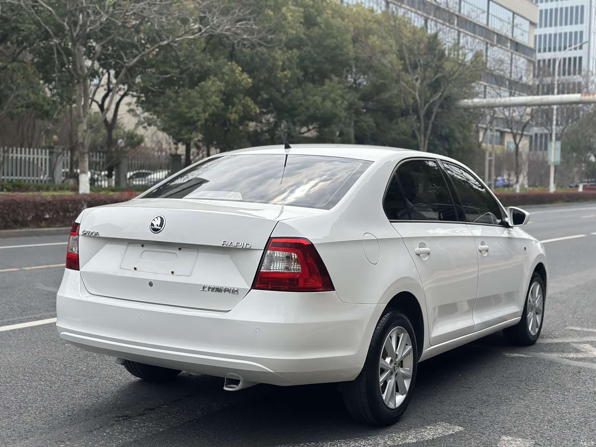 Skoda Rapid, 2017 4