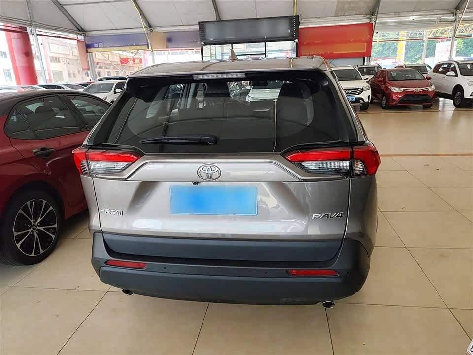Toyota RAV4 Rongfang