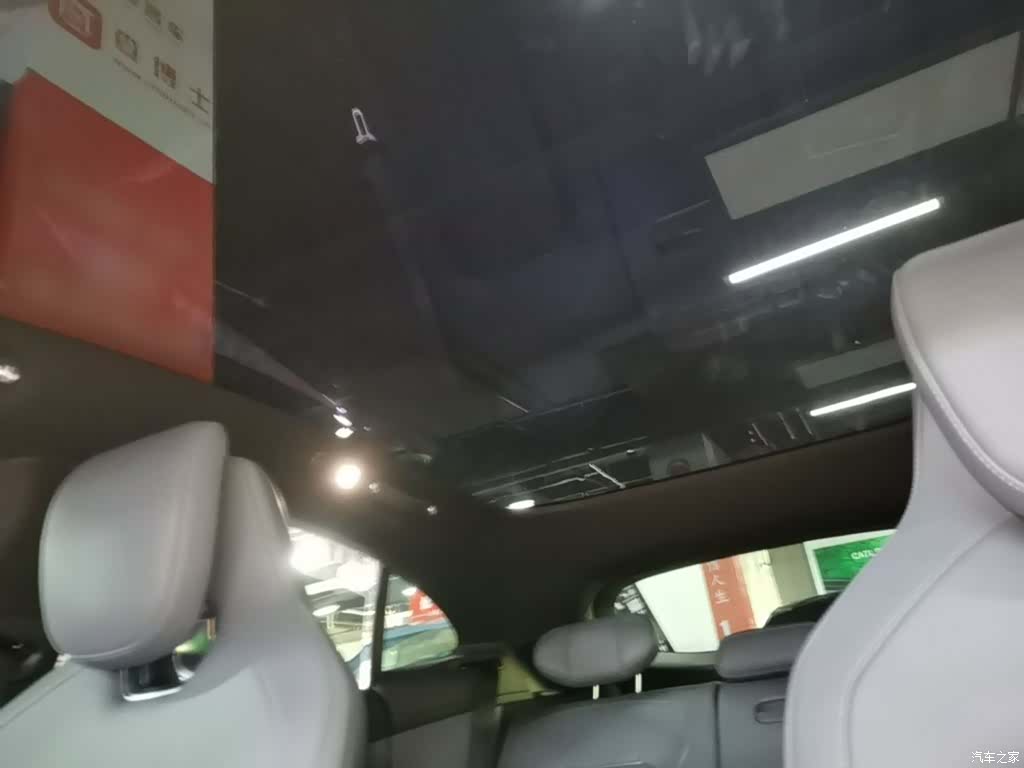 Xiaomi YU7, 2025 18