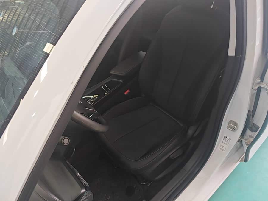 Buick Velar 2024, фото 15