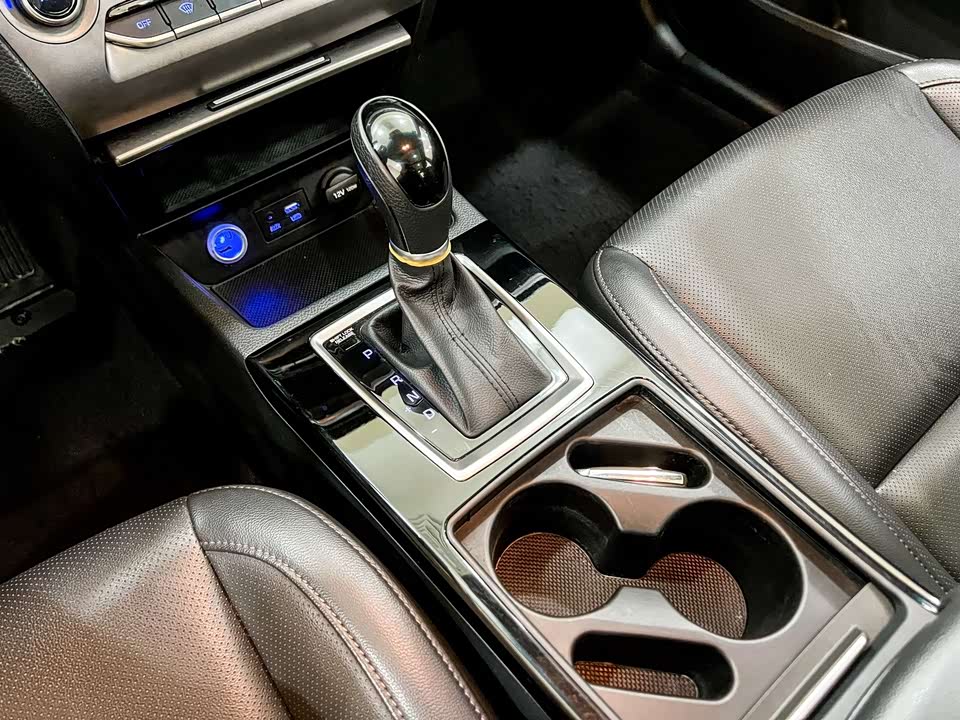 Hyundai Name picture