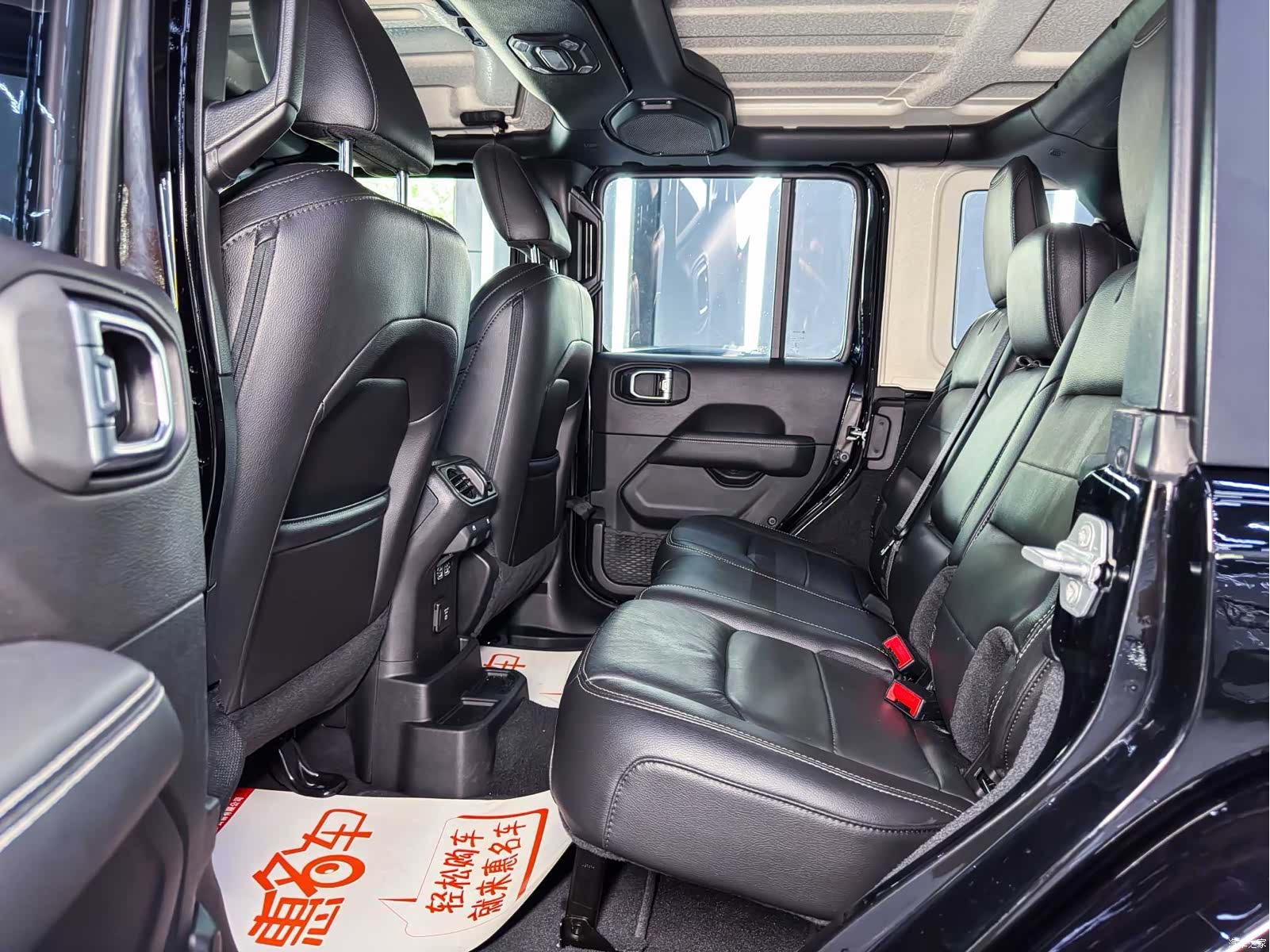 Jeep Wrangler, 2019 6
