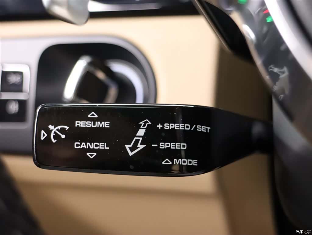 Porsche Cayenne, 2018 11