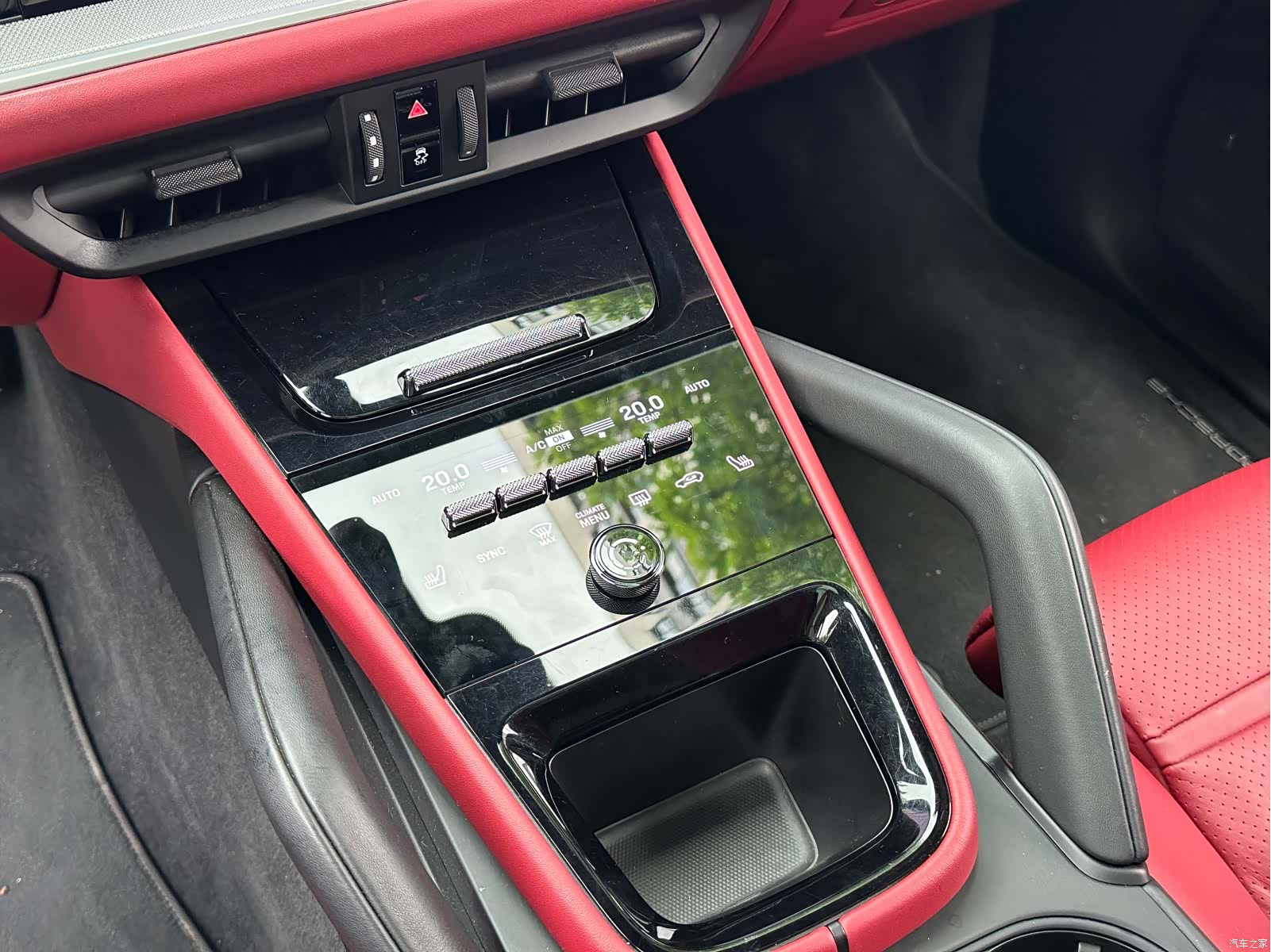 Porsche Cayenne, 2024 18