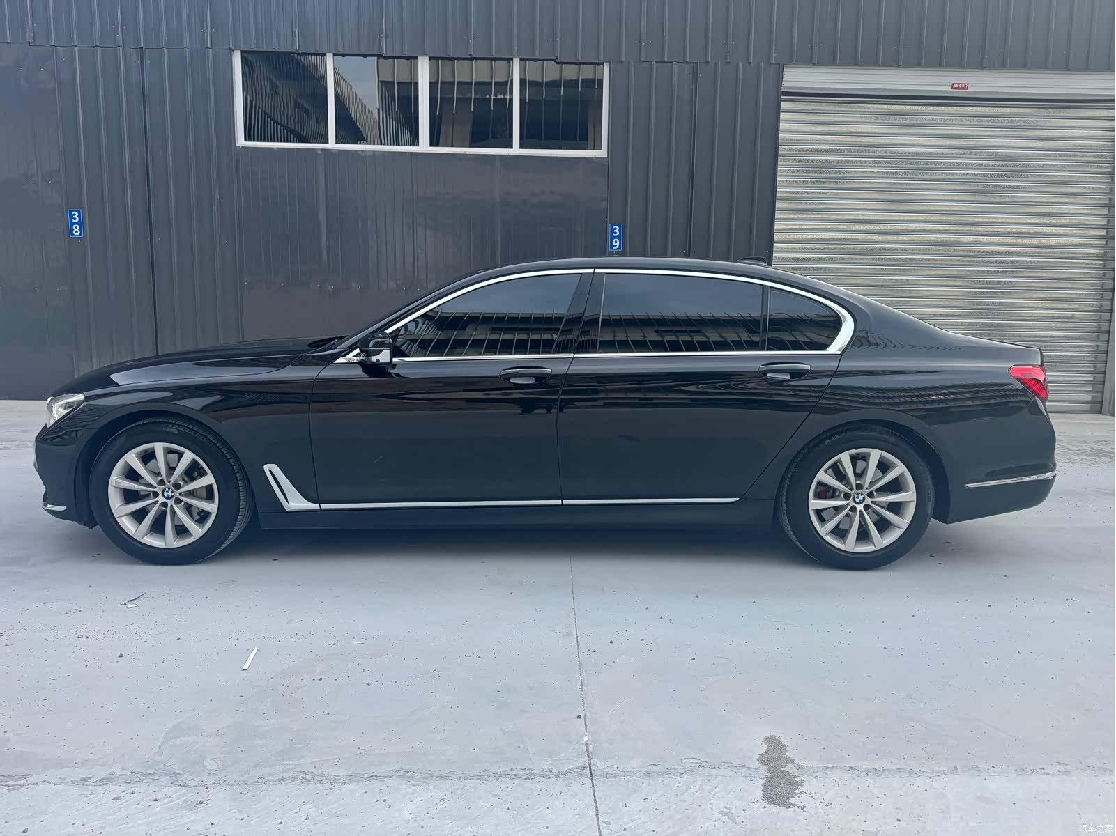 BMW 7 Series, 2016 3