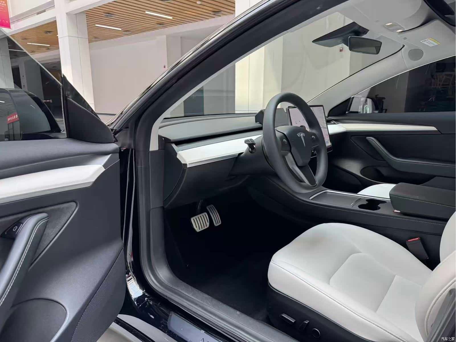 Tesla Model 3, 2021 9