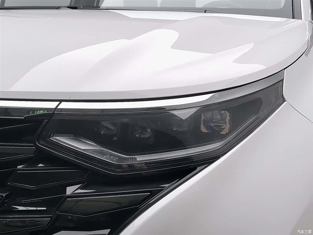 Hyundai Custo, 2023 7