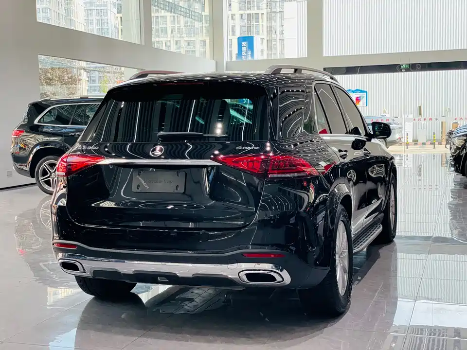 Mercedes-Benz GLE Mercedes-Benz GLE