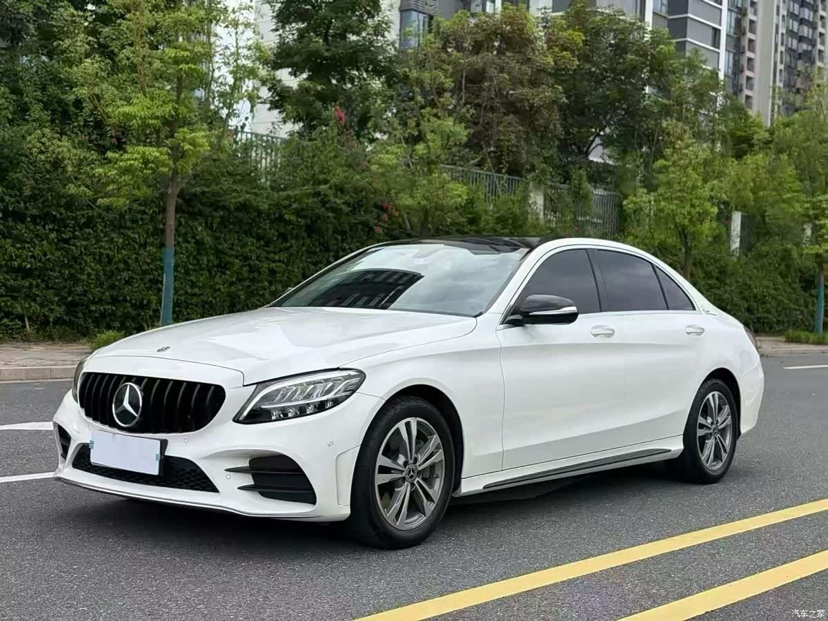 Mercedes-Benz C-Class, 2020 1