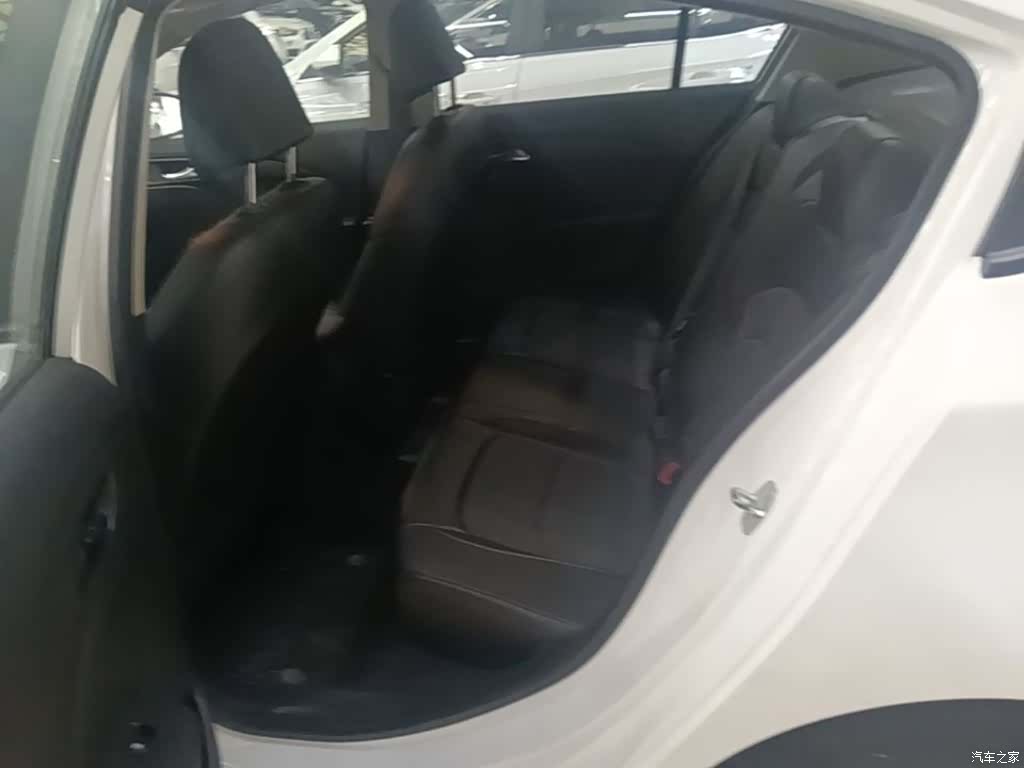 Chevrolet 320, 2019 17