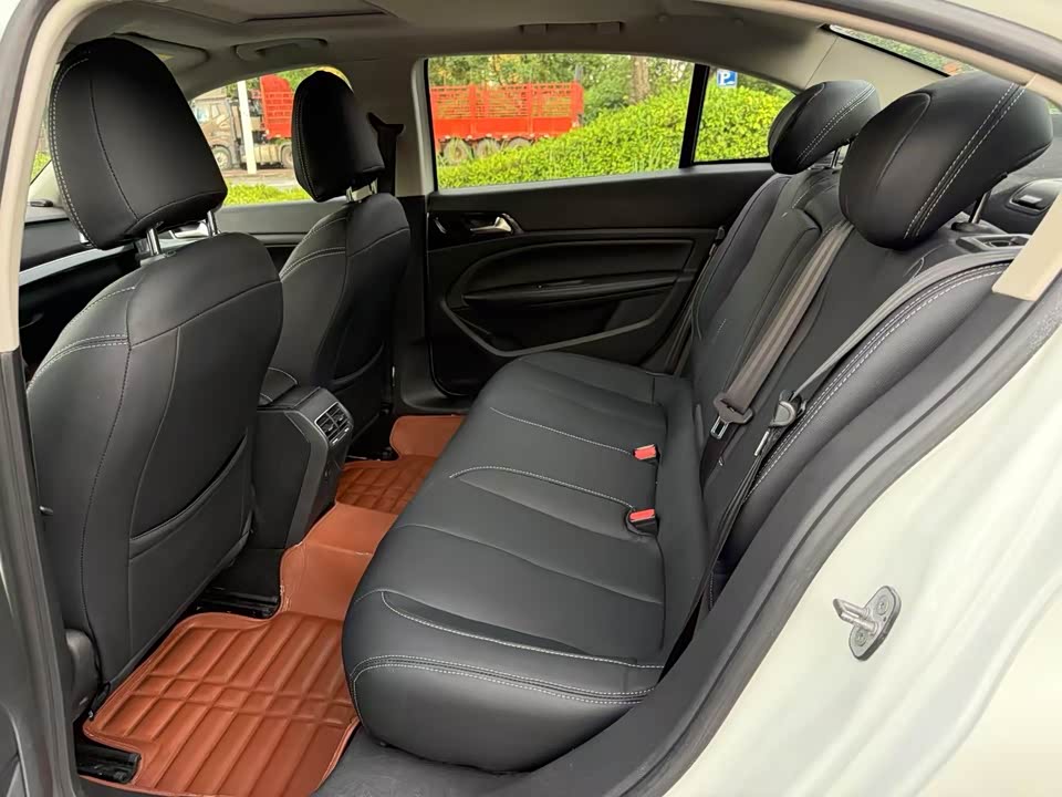 Peugeot 408 Peugeot 408